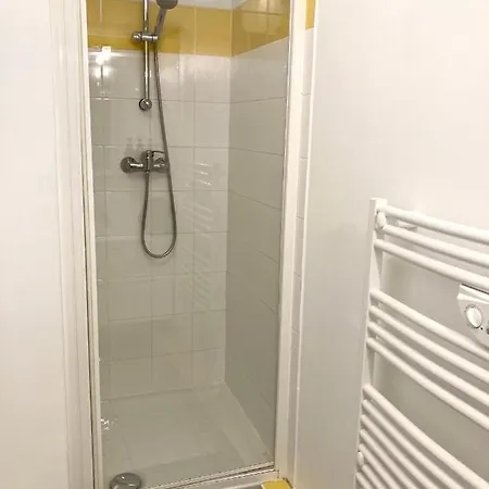 Studio Centre Montpellier, Wifi, Proche Commerces, A9, Transports, Plages *